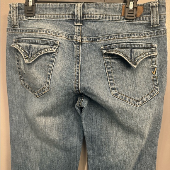 Flare Jeans - Picture 8 of 8